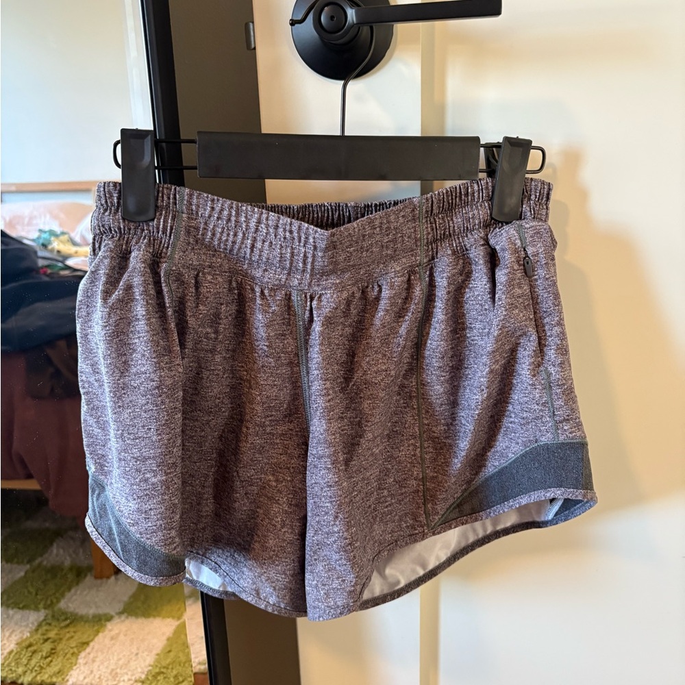 Lululemon Hotty Hot Heathered Gray Active Shorts - Branded